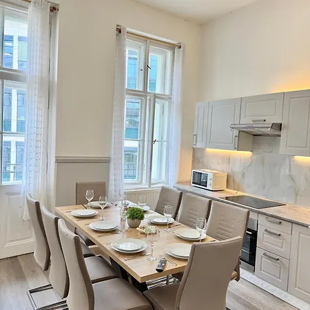 Free Parking- 2bdr In Wenceslas Square * Praha