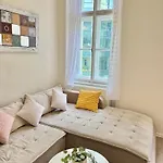 Free Parking- 2bdr In Wenceslas Square